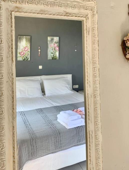 Marine'S Lux Villa:Golden Sunset Kalamata Ngoại thất bức ảnh