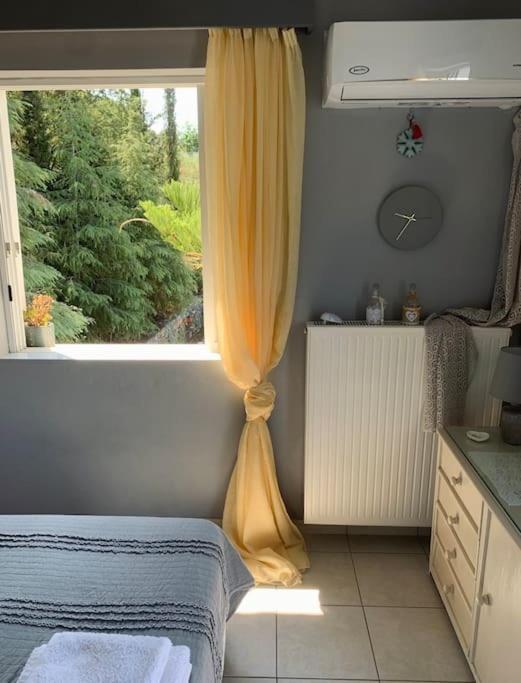 Marine'S Lux Villa:Golden Sunset Kalamata Ngoại thất bức ảnh
