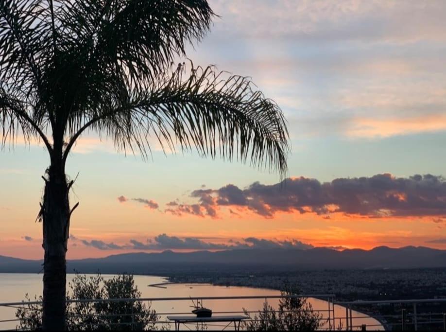 Marine'S Lux Villa:Golden Sunset Kalamata Ngoại thất bức ảnh