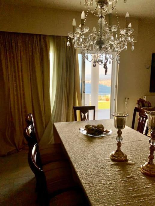 Marine'S Lux Villa:Golden Sunset Kalamata Ngoại thất bức ảnh